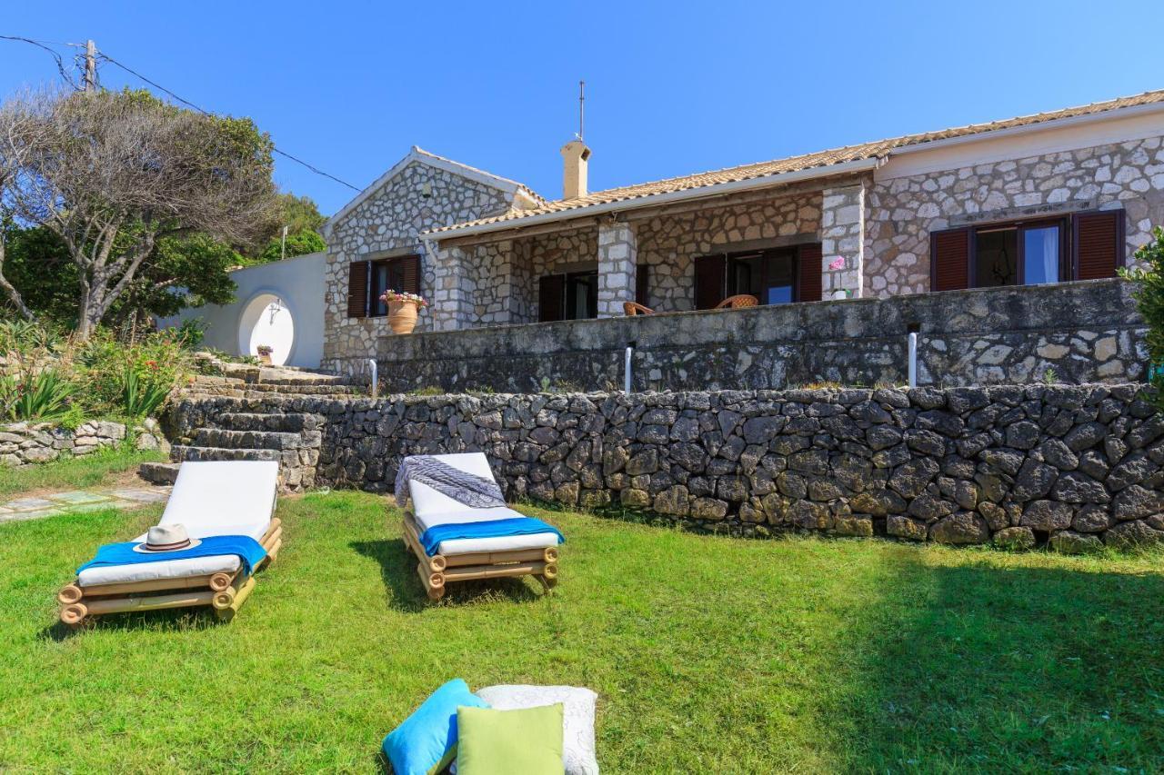 Villa Quietude Agios Stefanos Avliotes  Екстер'єр фото