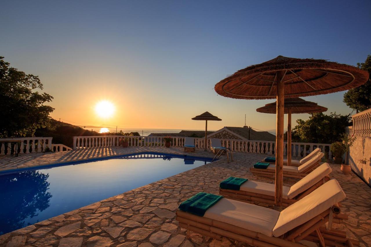 Villa Quietude Agios Stefanos Avliotes  Екстер'єр фото